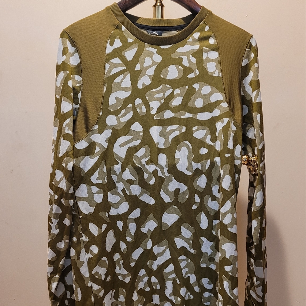 Jordan Dri Fit Camo Long Sleeve Men's Size M